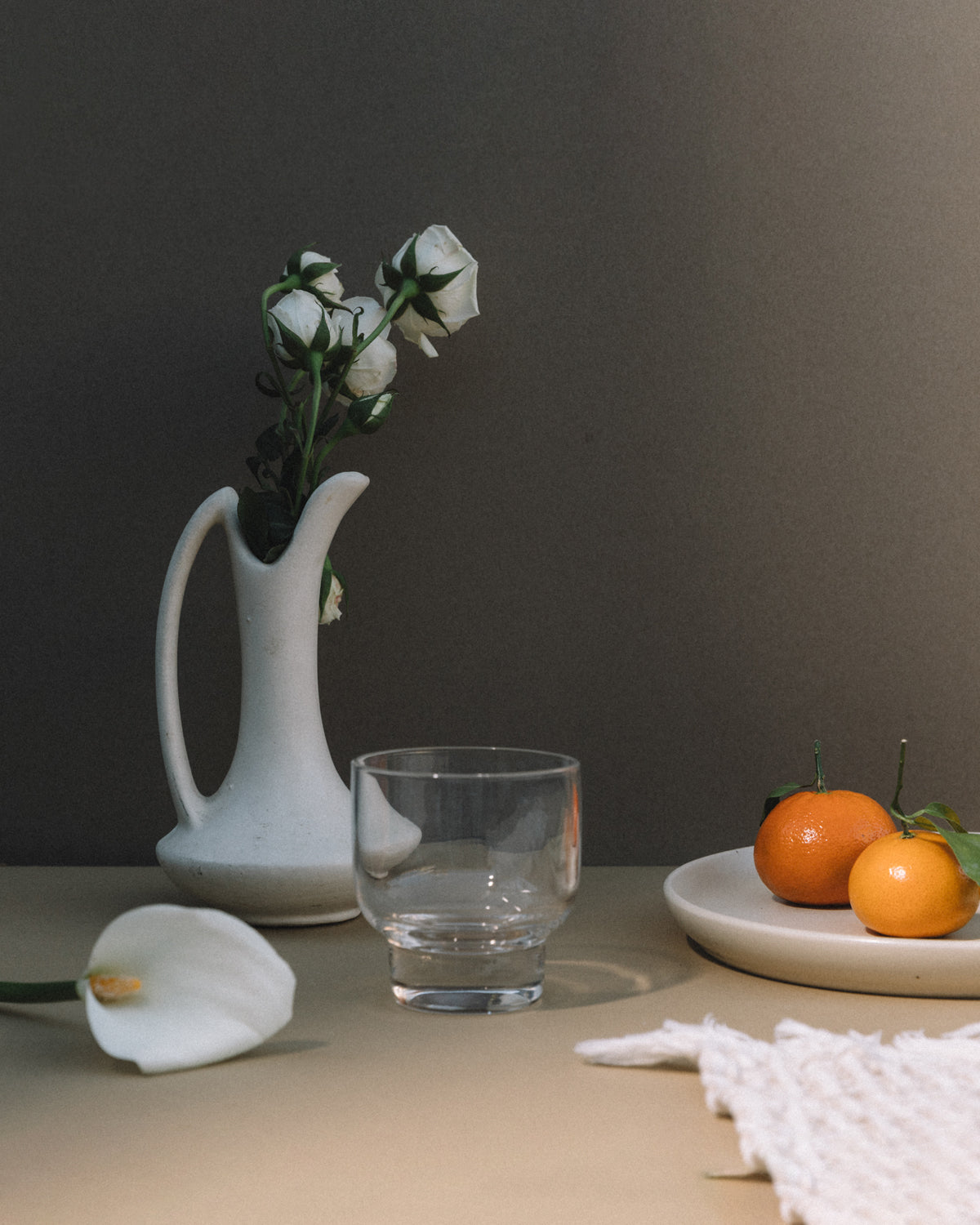 Vase with white flowers